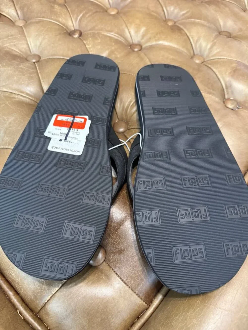 Flojos Men's Black Flip Flops Size 13 NWT